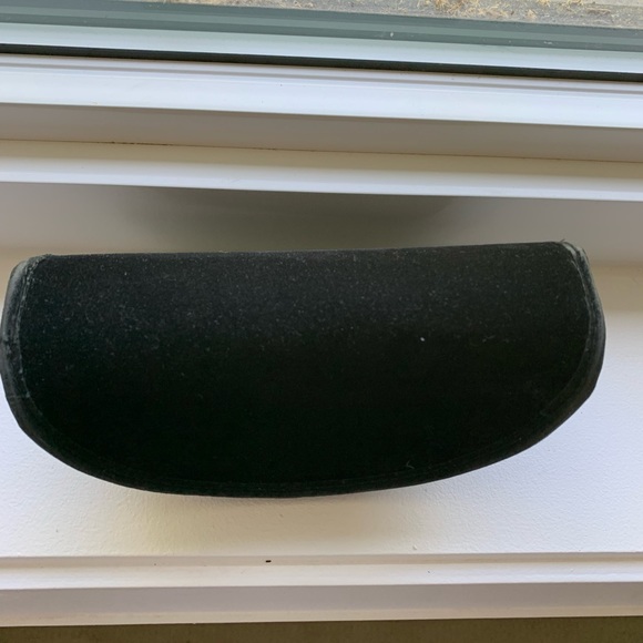 Marc by Marc Jacobs glasses case - Picture 3 of 4